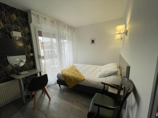 Hotel Bains Sarrailh Дакс Экстерьер фото