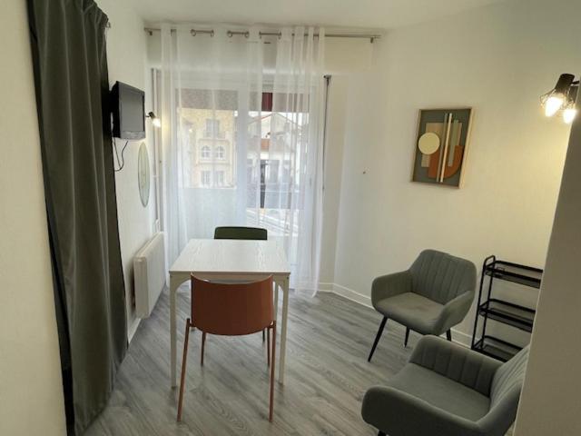 Hotel Bains Sarrailh Дакс Экстерьер фото